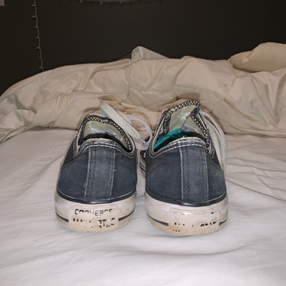 Black Lowcut Converse - Picture 3 of 3